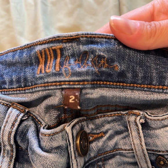 Kut from the Kloth ankle jeans size 2 - Picture 4 of 5